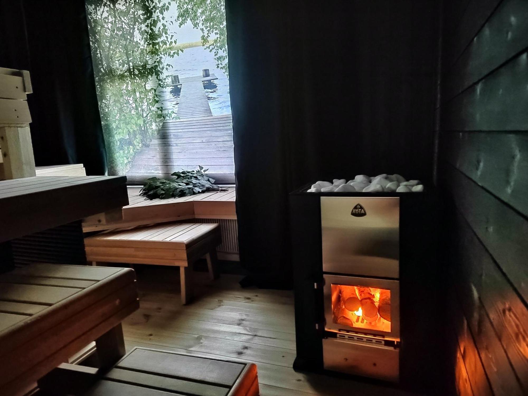Kalle'S Unluxury Guest House Cl0Sed From 1St Of Feb 2025 เฮลซิงกิ ภายนอก รูปภาพ